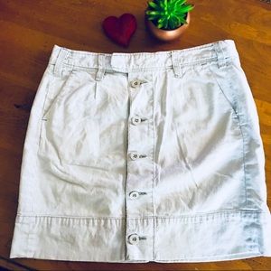 Anthropologie Paper Boy Women’s Linen mini skirt lightest blue size 4